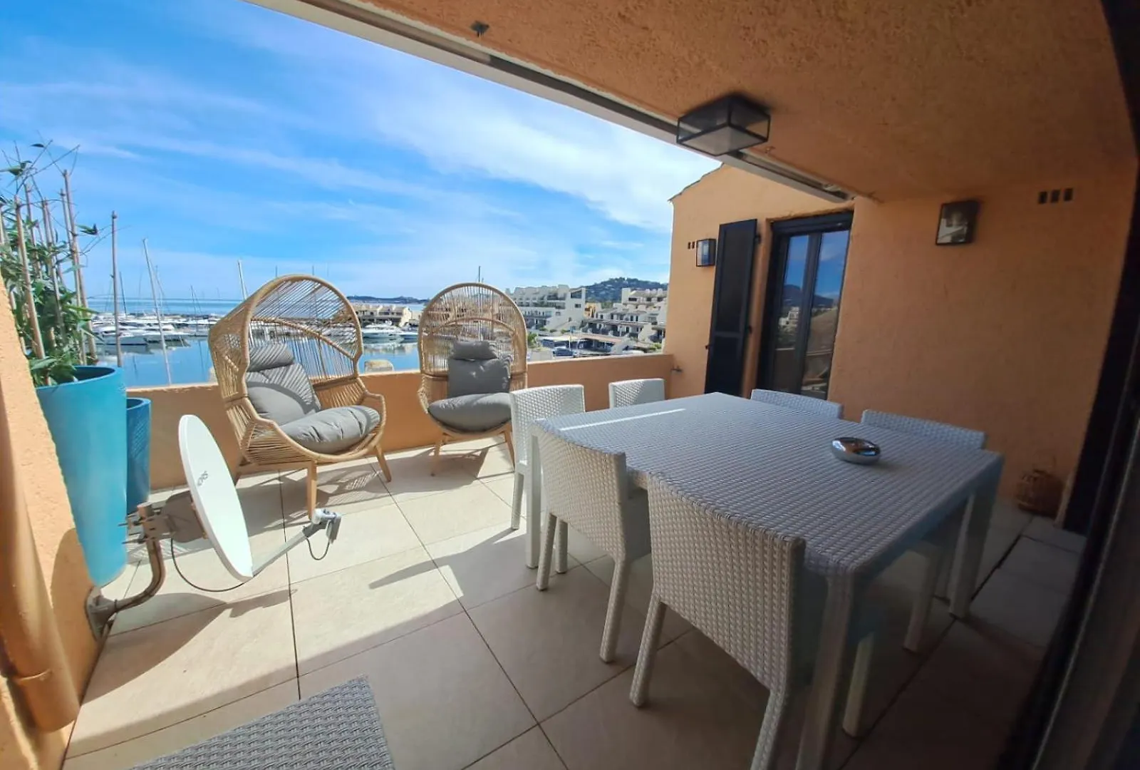 Lägenhet Marcogevi - Superbe Duplex Avec Vue Mer Et Saint-Tropez Cogolin